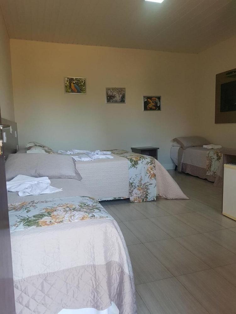 Hotel Refugio Бонито Екстериор снимка